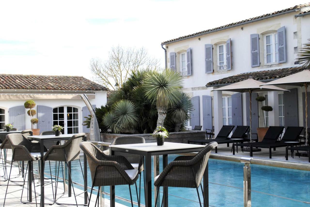 Le Clos Saint-Martin Hotel & Spa Exterior photo